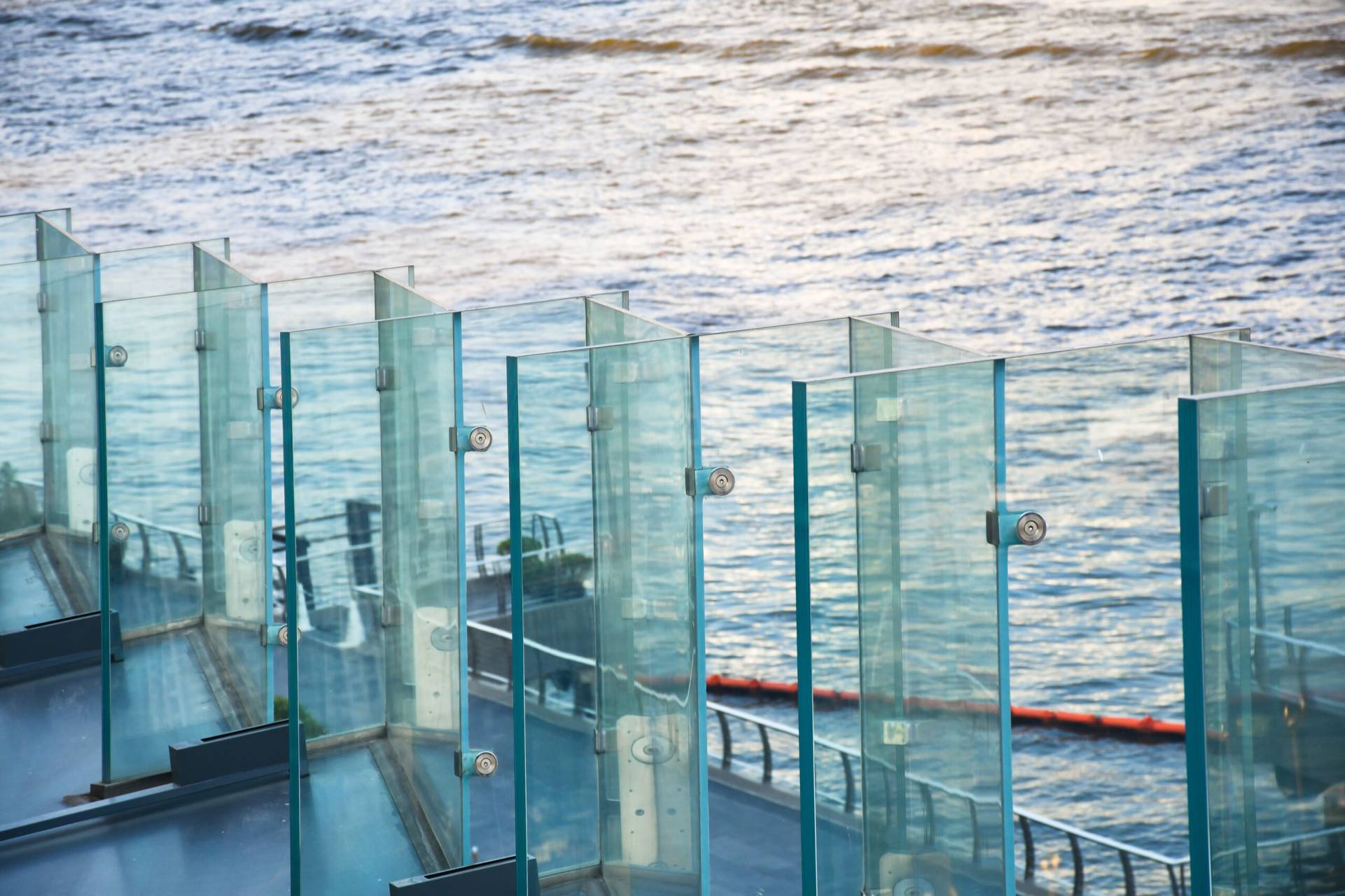 Global Glass Supply & Trade Partner Aa1 Scaled
